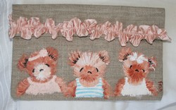ours peints sur pochette chequier lin et dentelle